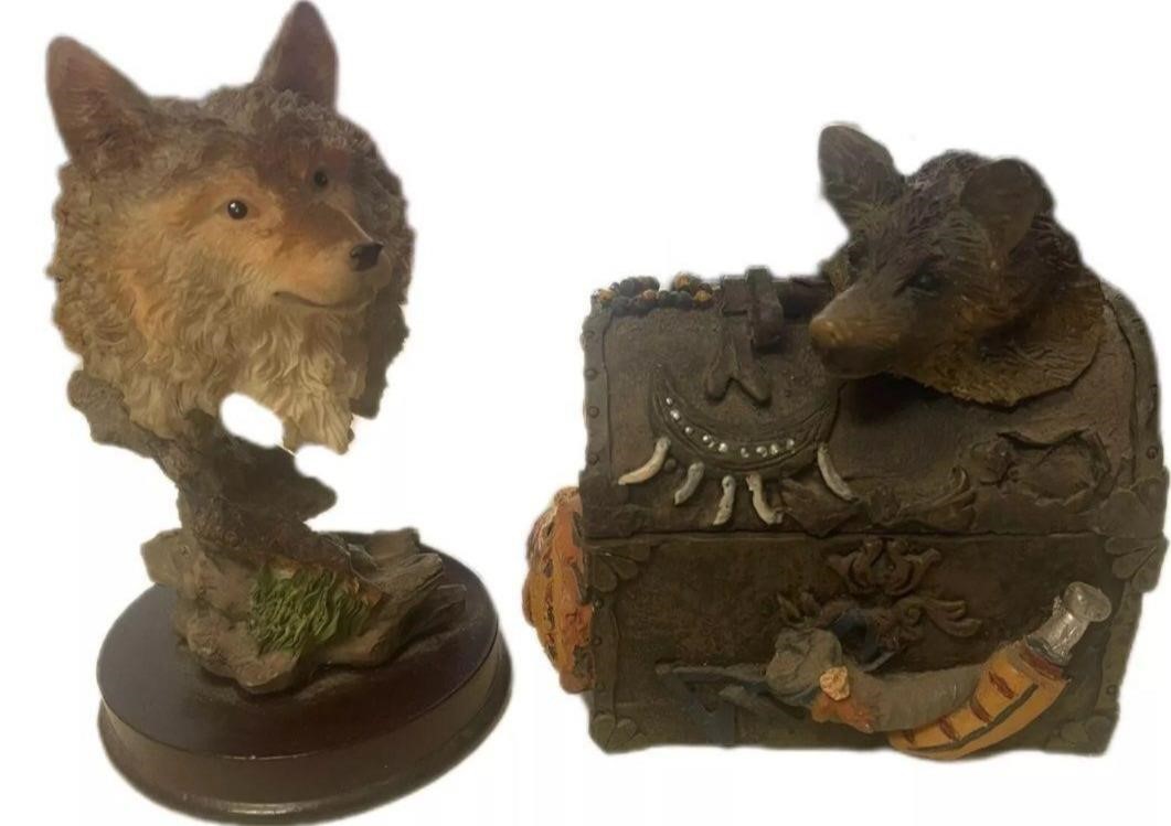2qty 4.5in Tall Wolf Statue & 4in Jewelry Box
