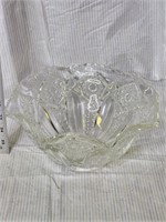Vintage Heavy Pressed Glass Hobstar Pattern bowl