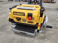 Dewalt 13" Planer