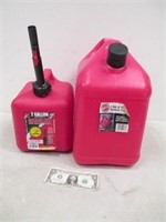 Plastic 2 Gallon & 5 Gallon Gas Cans