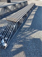 31 ft steel trusses (x16)