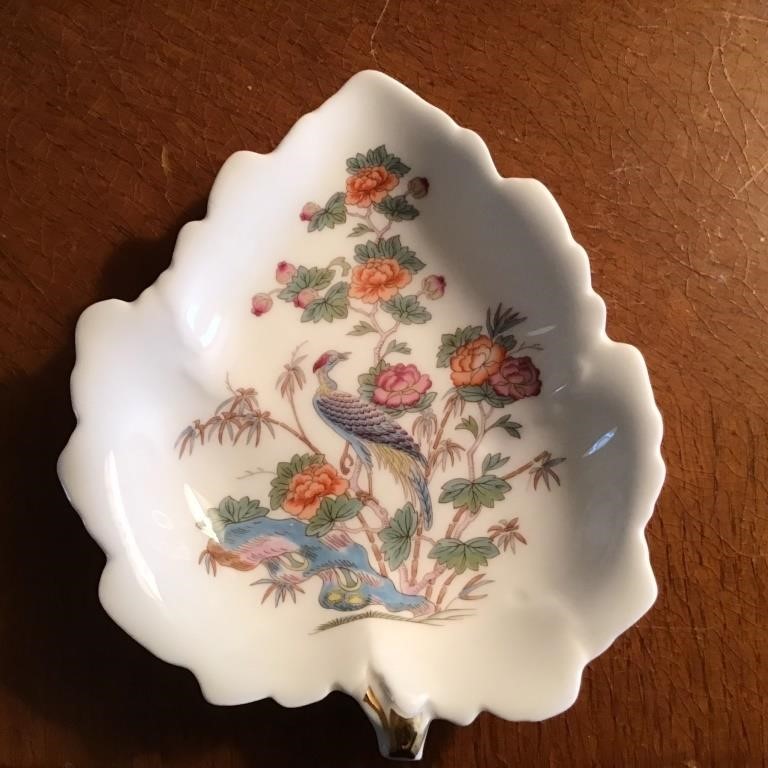 WEDGWOOD KUTANI CRANE TRINKET DISH