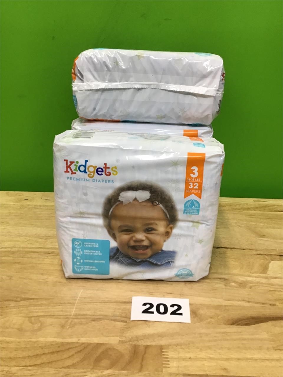 Kidgets Premium Diapers size 3 lot of 4