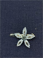 Flower brooch