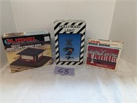 Lionel Train Signs, Lights & Freight Shed