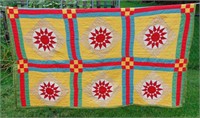 ANTIQUE HAND MADE QUILT BEAUTIFUL COLORS & PATTERN