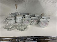 China and Misc Glassware Lot