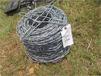 1712) Roll 12gal barbed wire