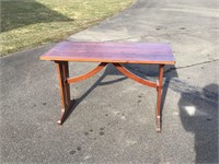 WOODEN DINING ROOM TABLE
