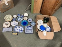 1 box of assorted glass many blue and white pieces
