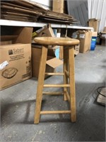 BAR STOOL