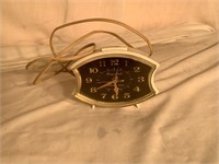 Vintage GE Snooz Alarm Clock 7336 USA Retro