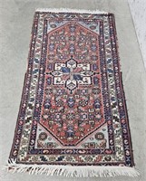 Oriental throw rug 48"28"