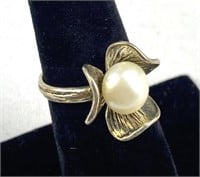 925 Silver Pearl Floral Ring, Israel