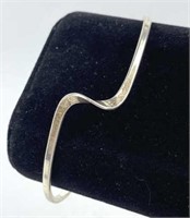 925 Silver Modern Swoosh Cuff Bracelet