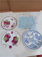 Plates, 2 rose pattern 10.5in, Christmas serving