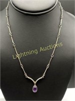 STERLING SILVER CHAIN LINK NECKLACE WITH AMETHYST