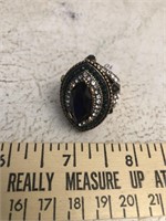 Large Unique Ring