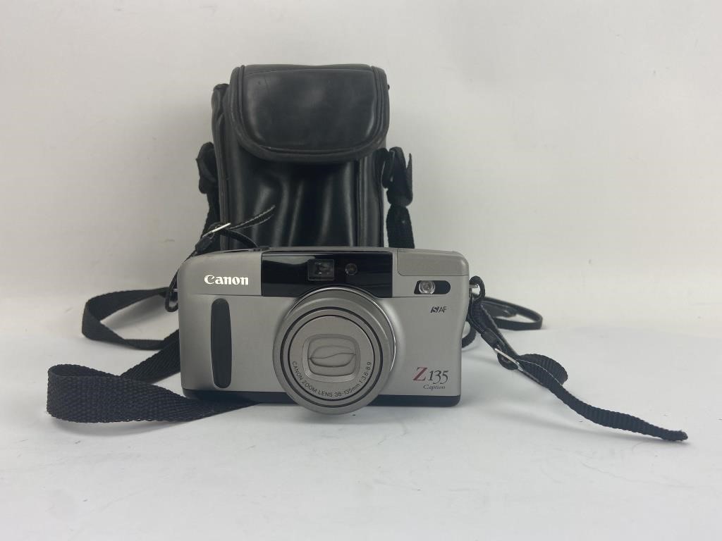 Canon Sure Shot Z135 Caption Camera & Case w