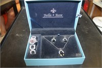 BELLA & ROSE JEWLERY GIFT SET