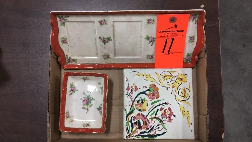 Japan porcelain Dresser set, painted tile