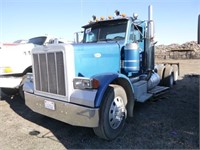 1997 Peterbilt 379 T/A Cab & Chassis