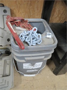 bucket of chain grade 30, binder