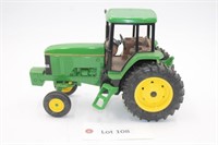 1/16 Scale, Model 7600 Tractor