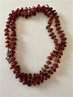 LONG STRAND AMBER NECKLACE