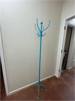 6ft blue coat hanger