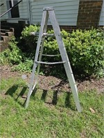 Keller 6" Aluminum Ladder #926
