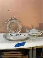 Sone China Covered Bowl and serving platter+