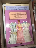Paper Dolls books, Women's fashions books