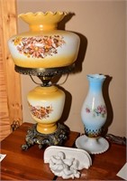 Large, floral lamp 23-1/2" t, smaller