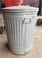 30 Gallon Metal Trash Can W/ Lid