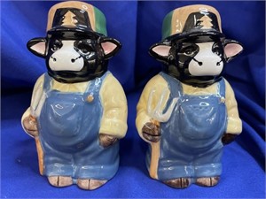 Salt and Pepper Cow Shakers
