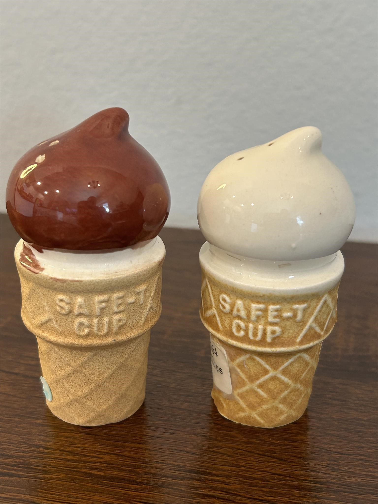 Safe-T Cup Ice Cream Cones Salt & Pepper