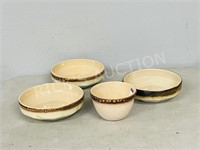 4 Medalta Pottery bowls