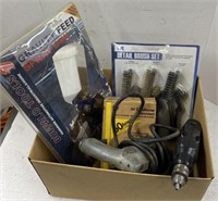 LOT OF VARIOUS TOOLS INCLUDING GRAVITY FEED SPRAY