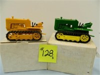 1/16 John Deere 430 Crawler - 1988 Plow City &