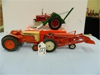 1/16 Tru-Scale 560 & Loader - Case 1030 Tractors -