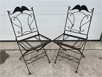 2 metal chairs