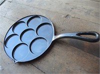 CAST IRON GRIDDLE ALFRED ANDERSON