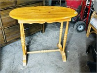 rustic wood oval side table - 33 x 19 x 28h