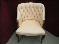 LOVELY BUTTON BACK VINTAGE ARM CHAIR