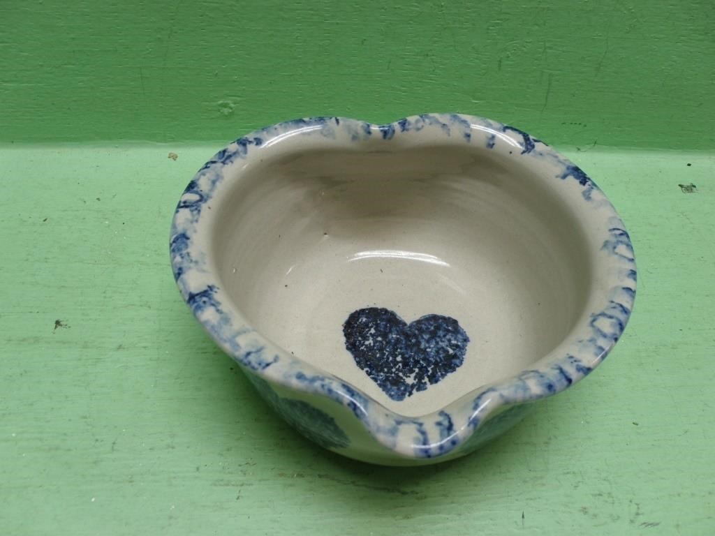 Vintage Sponge Ware Heart Shaped Bowl