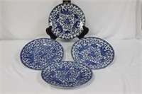 Set of 4 Japanese Blue and White Plates