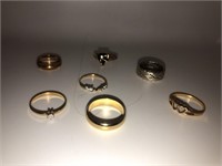 7 unmarked rings