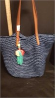 Amazing Chloe and Isabel navy blue straw tote