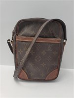 AUTHENTIC LOUIS VUITTON BAG